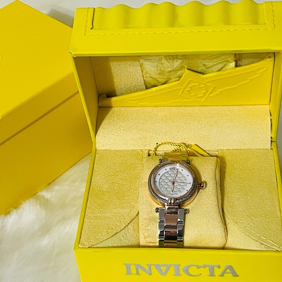 NWT Invicta Bolt Women’s Watch 36.5 mm, Rose Gold - Picture 10 of 13